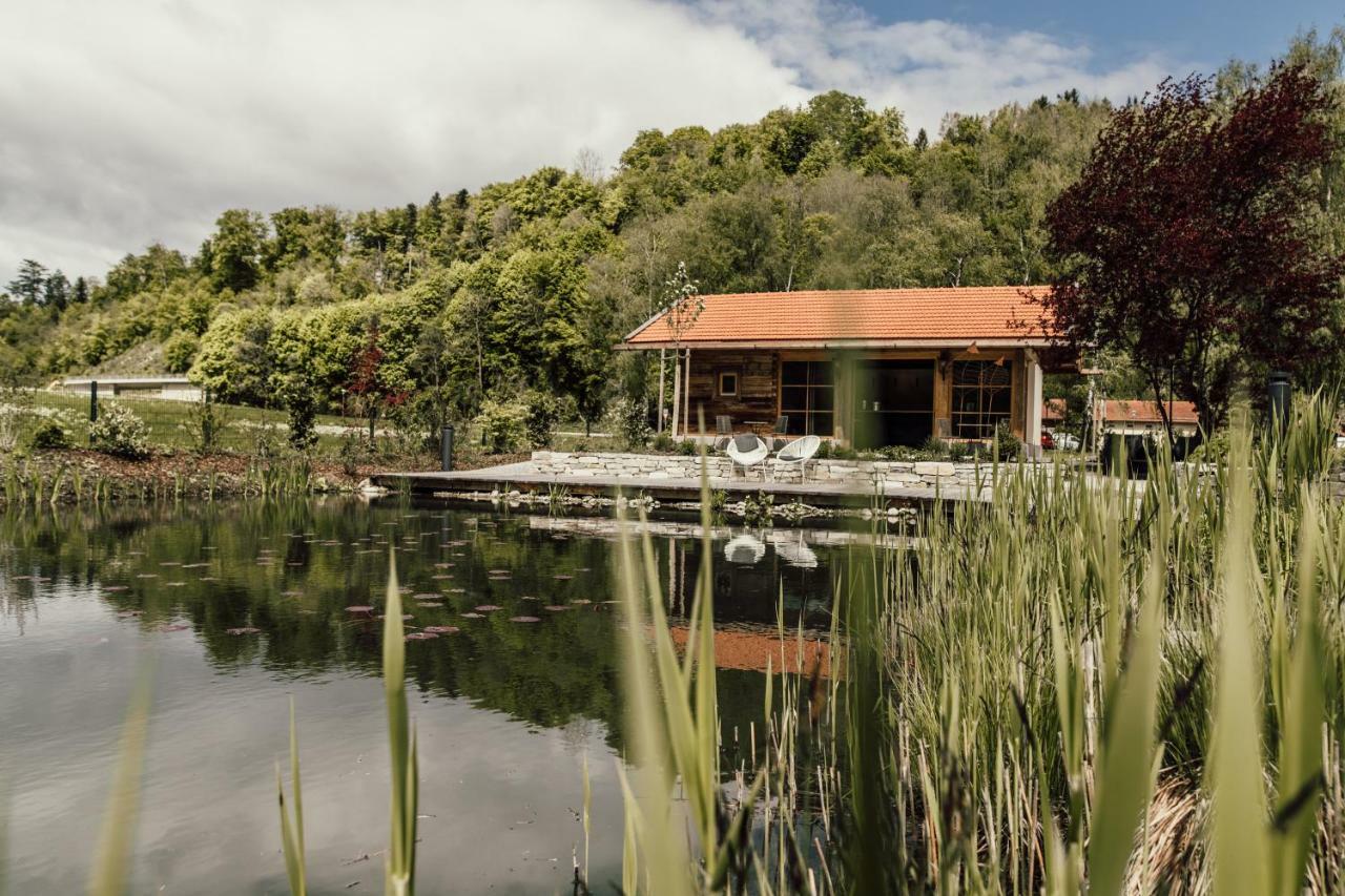 Angermuehle Landgasthof Altenmarkt an der Alz Luaran gambar