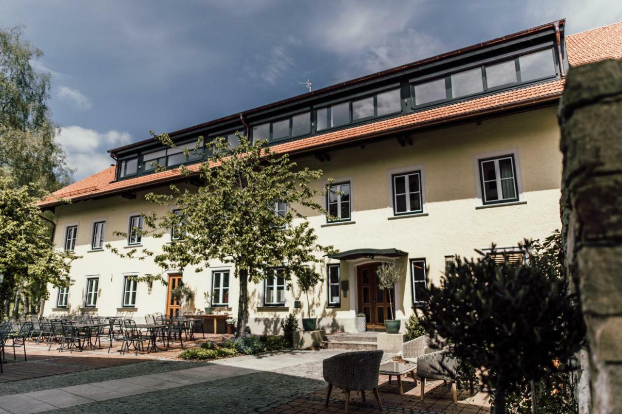 Angermuehle Landgasthof Altenmarkt an der Alz Luaran gambar